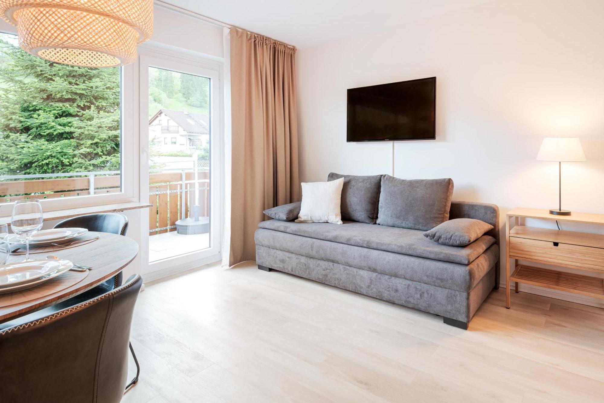 Ferienwohnung Sonnenglueck Mit Grosszuegigem Suedbalkon レンツキルヒ エクステリア 写真